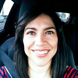 Meet your Posher, Dina